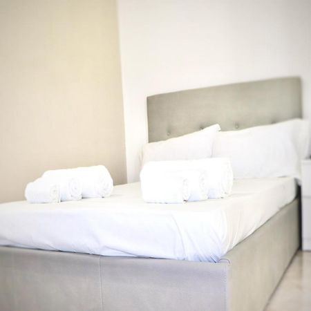 House Relax Apartment Centro Di Napoli Exterior foto